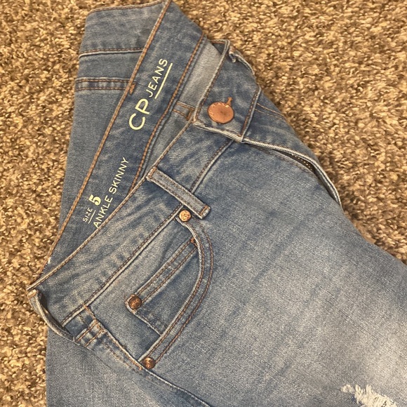 Size 5 Never Worn Ankle Skinny CP Jeans with Raw Hem - Picture 5 of 8